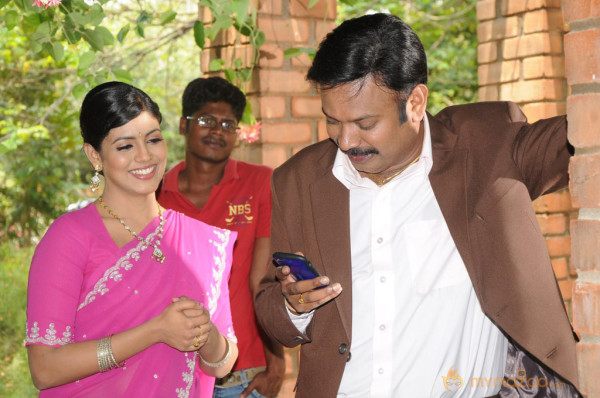 Rendavathu Padam Movie Onlocation Stills 