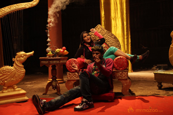 Rendavathu Padam Movie Stills 