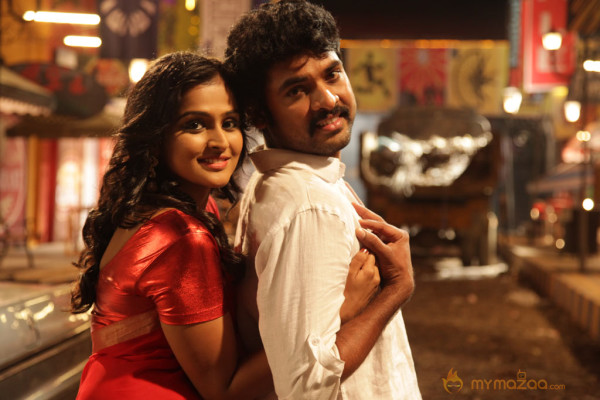 Rendavathu Padam Movie Stills 