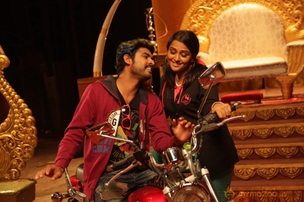 Rendavathu Padam Movie Stills 