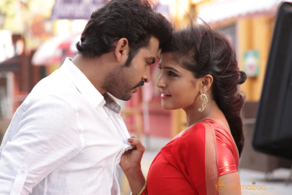 Rendavathu Padam Movie Stills 