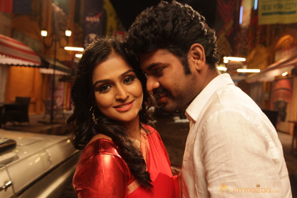 Rendavathu Padam Movie Stills 