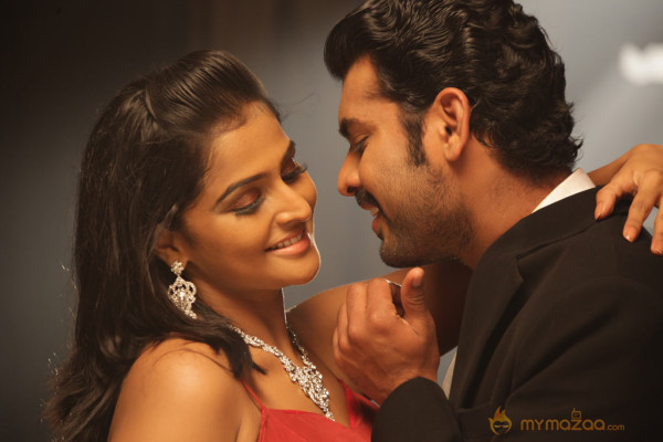 Rendavathu Padam Movie Stills 