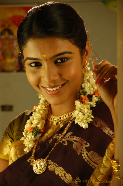 Retta Vaalu Movie Stills 