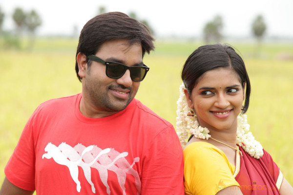 Sonna Puriyadhu Movie Stills 