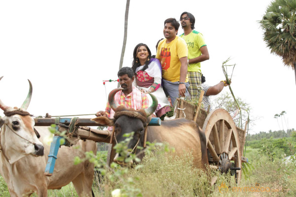 Sonna Puriyathu Movie Stills 