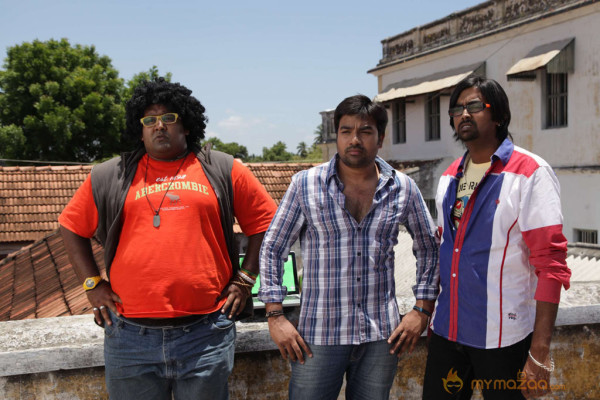 Sonna Puriyathu Movie Stills 