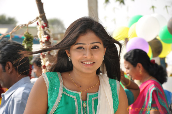 Summa Nachunu Irukku Movie Stills  