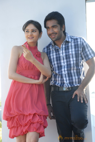 Summa Nachunu Irukku Movie Stills  