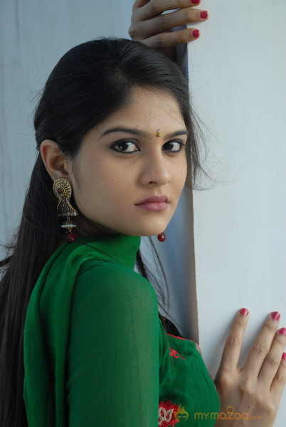 Summa Nachunu Irukku Movie Stills  