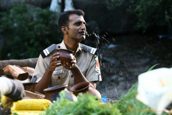 Sutta Kadhai Movie Stills 