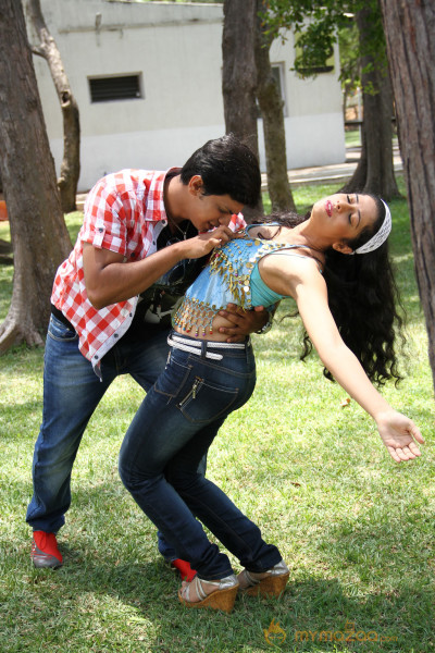 Sutta Pazham Sudatha Pazham Movie Stills 