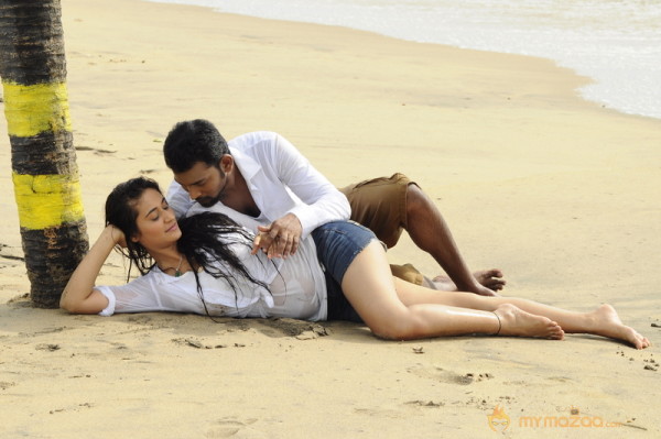 Thakituthathom Movie  Photo Gallery