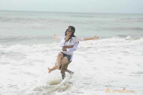 Thakituthathom Movie  Photo Gallery