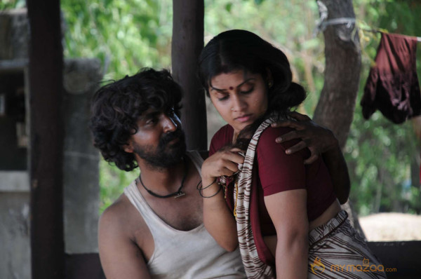 Thekulikum Pachai Maram Movie Stills 