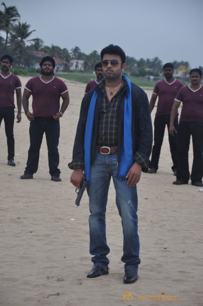 Thigar Movie Onlocation Stills 