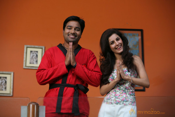 Thillu Mullu Movie Latest Stills 