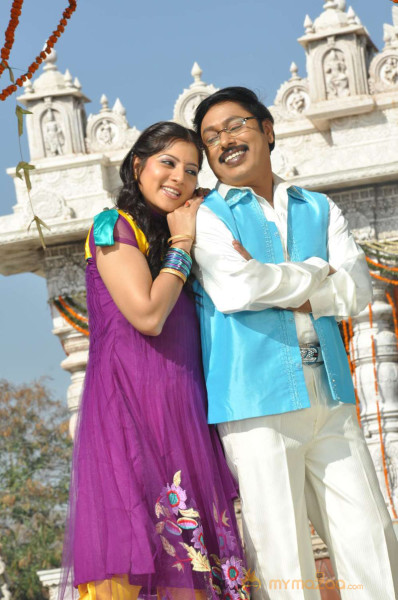 Thirumathi Thamizh Movie Stills 