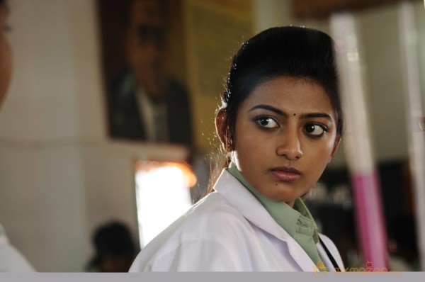 Trisha Illana Nayanthara Tamil Movie Stills