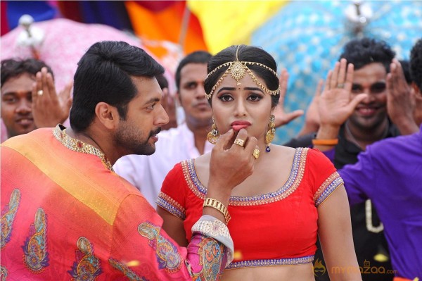 Trisha-Sakalakala Vallavan Appatakkar Tamil Movie Stills