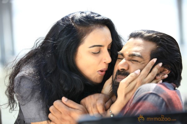 Uyirin Osai Movie Stills 