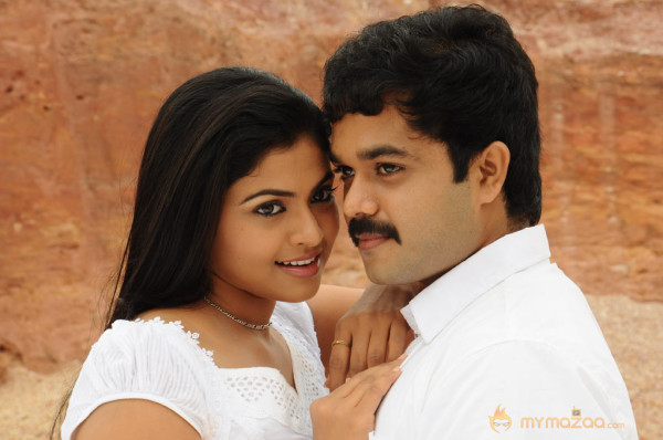 Uyirukku Uyiraga Movie Latest Stills 