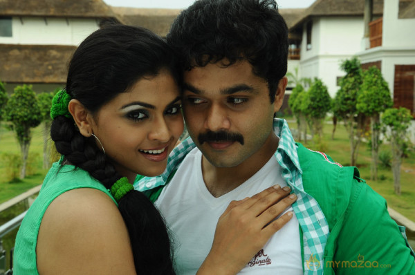 Uyirukku Uyiraga Movie Latest Stills 