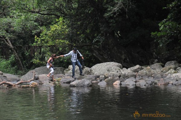 Vanakkam Chennai Movie Stills 