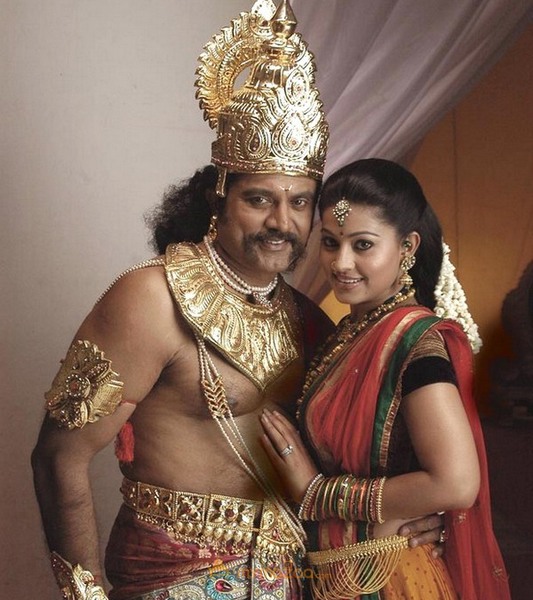 Sarathkumar Sneha in Vidiyal Movie Stills