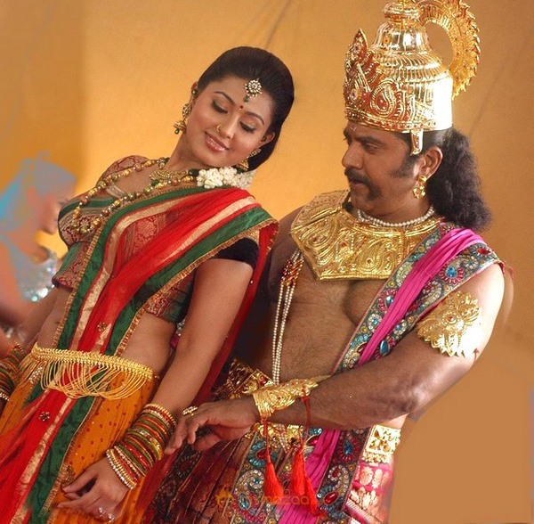 Sarathkumar Sneha in Vidiyal Movie Stills