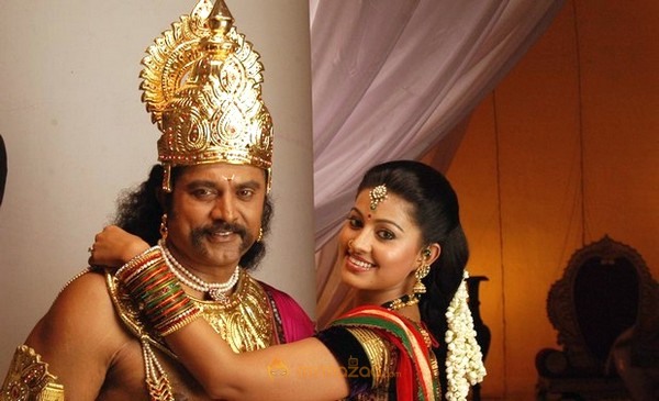 Sarathkumar Sneha in Vidiyal Movie Stills