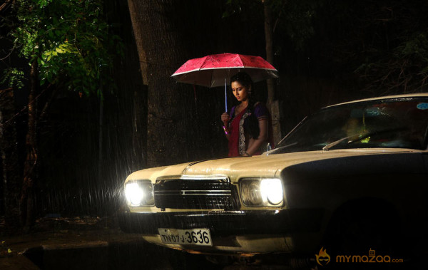 Vidiyum Mun Movie Stills 