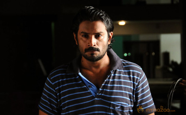 Vidiyum Mun Movie Stills 