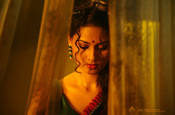 Vidiyum Munn Movie Stills 