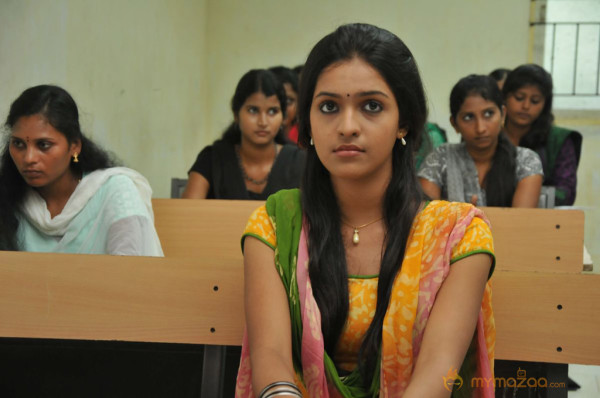 Vidiyum Varai Vinmeengalaavom Movie Stills 