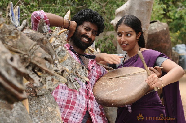 Vizha Movie Stills 