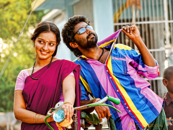 Vizha Movie Stills 