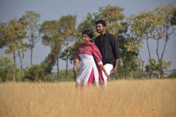 Yokkiyan Vaaran Somba Thooki Ulla Vai Movie Stills