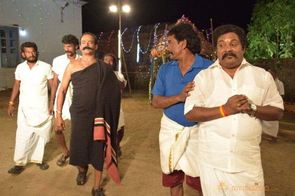 Yokkiyan Vaaran Somba Thooki Ulla Vai Movie Stills