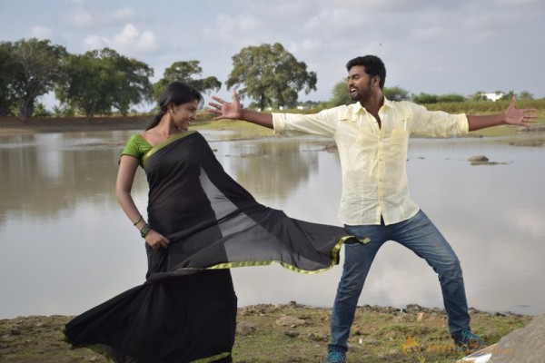 Yokkiyan Vaaran Somba Thooki Ulla Vai Movie Stills