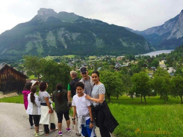 Mahesh Babu Family Holiday Tour Photos