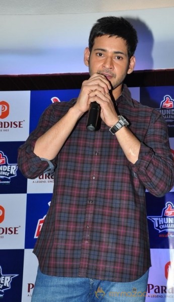 Mahesh Babu Felicitates Thums Up Thunder Challenge 