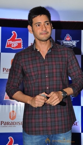 Mahesh Babu Felicitates Thums Up Thunder Challenge 