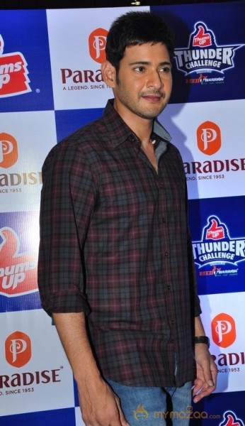 Mahesh Babu Felicitates Thums Up Thunder Challenge 