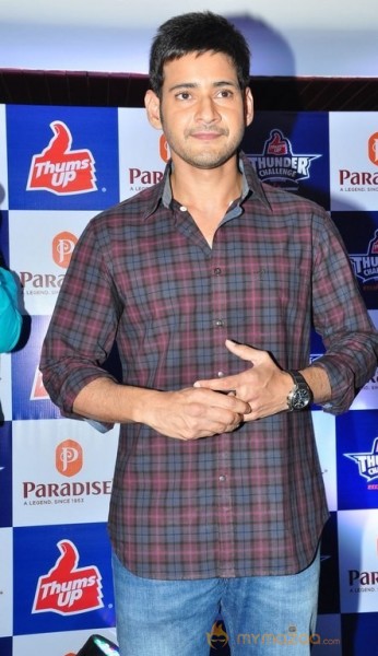 Mahesh Babu Felicitates Thums Up Thunder Challenge 