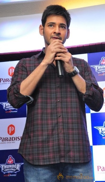 Mahesh Babu Felicitates Thums Up Thunder Challenge 