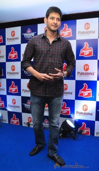 Mahesh Babu Felicitates Thums Up Thunder Challenge 