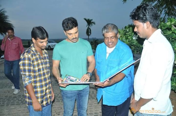 Ram Charan With Fans Latest Photos From The sets of 'Dhruva'