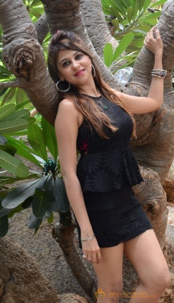 Actress Nikitha New Photos