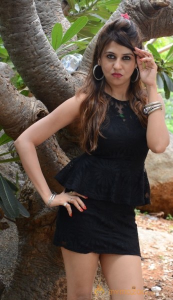 Actress Nikitha New Photos